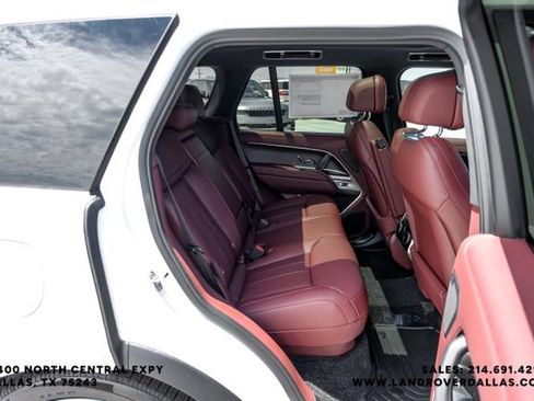 New 2026 Land Rover Range Rover SE AWD/4WD image 38