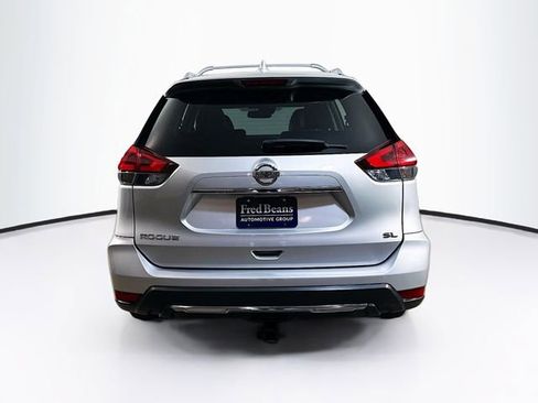 Used 2018 Nissan Rogue SL image 7