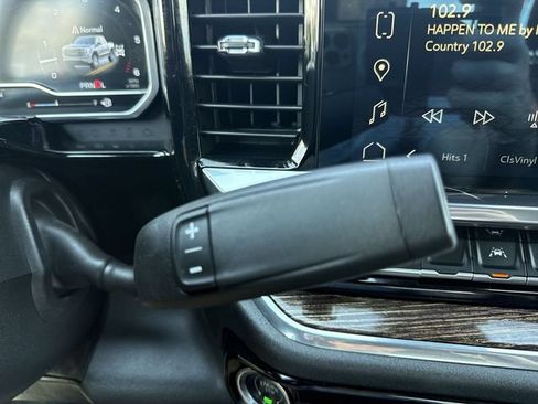 Used 2023 GMC Sierra 1500 Elevation AWD/4WD image 19