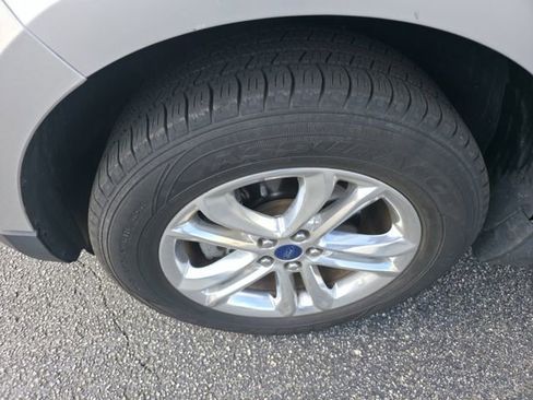 Used 2016 Ford Edge SEL w/ Equipment Group 201A image 10