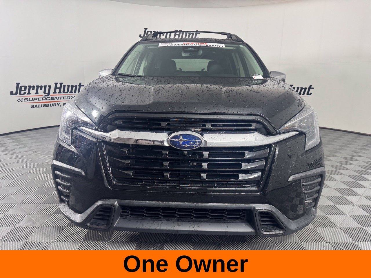 Used 2023 Subaru Ascent Limited w/ Technology Package AWD/4WD image 4