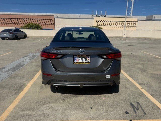 Used 2021 Nissan Sentra SR w/ SR Premium Package FWD image 4