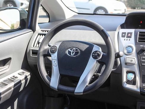 Used 2012 Toyota Prius V Three FWD image 21