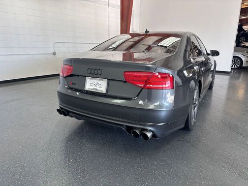 Used 2013 Audi S8 w/ Full Leather Pkg image 4