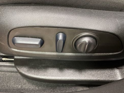 Used 2024 Chevrolet Blazer LT w/ Convenience Package image 30