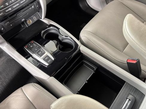 Certified 2022 Honda Pilot Touring image 40