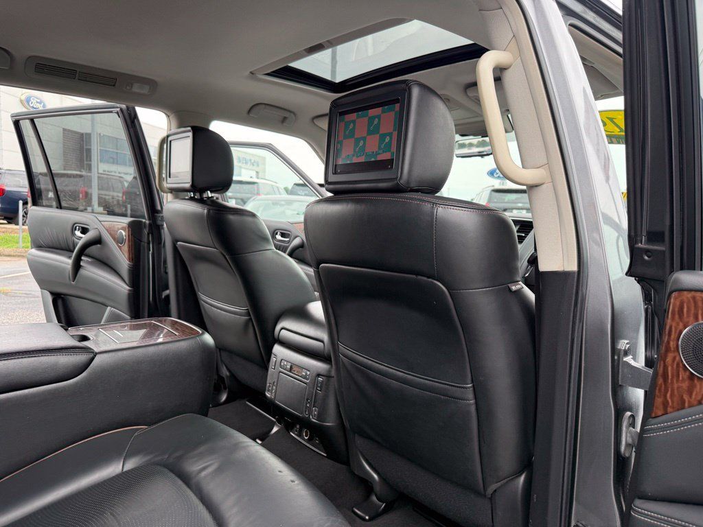 Used 2019 Nissan Armada Platinum w/ Captain's Chairs Package RWD image 22
