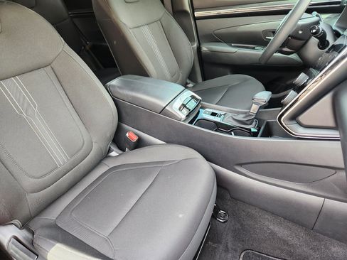 Certified 2023 Hyundai Tucson SEL image 17