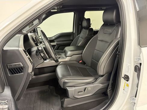 Used 2019 Ford F150 Raptor w/ Equipment Group 802A Luxury AWD/4WD image 20