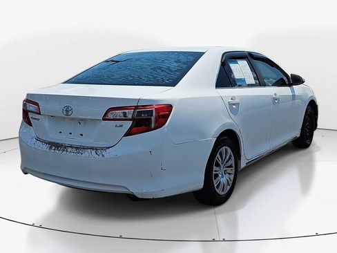 Used 2014 Toyota Camry LE FWD image 6