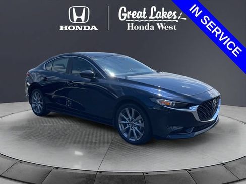 Used 2025 MAZDA MAZDA3 s w/ Black Accent Package FWD image 1