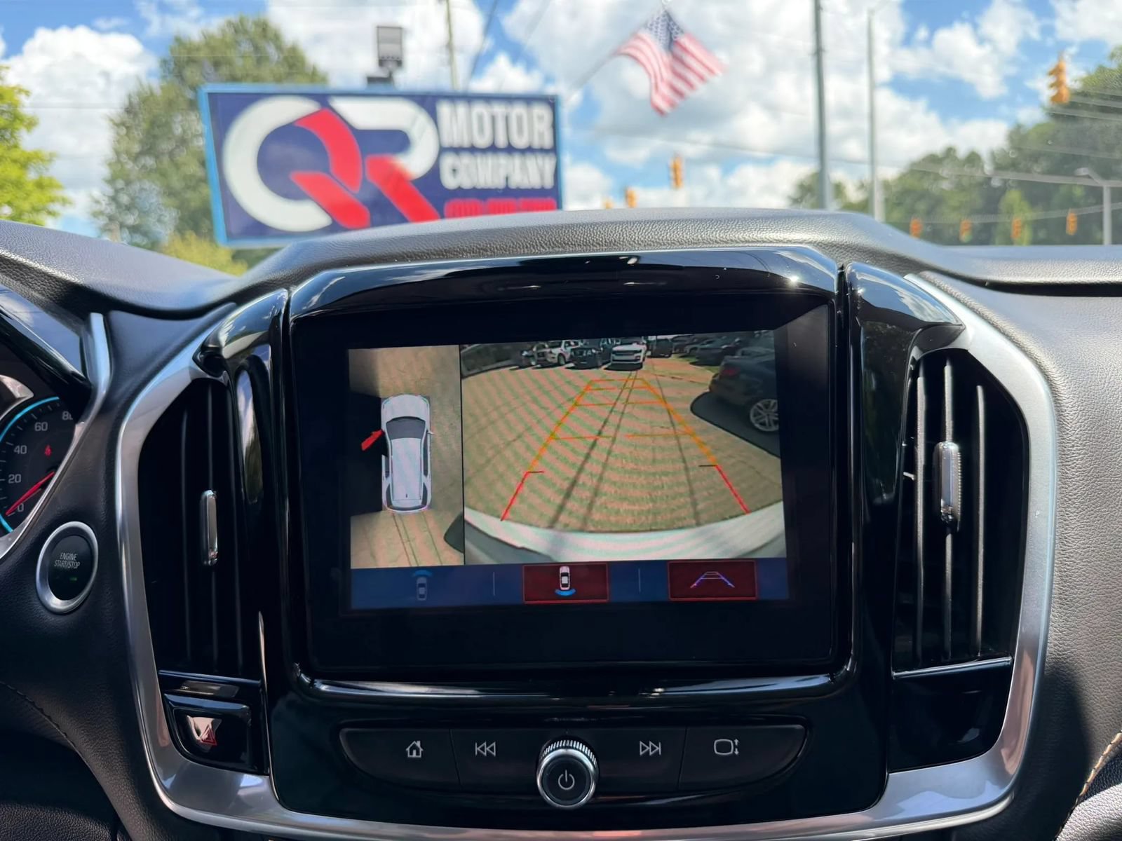 Used 2019 Chevrolet Traverse Premier AWD/4WD image 18