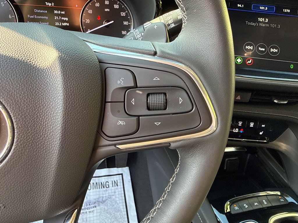 Used 2023 Buick Envision Essence AWD/4WD image 27