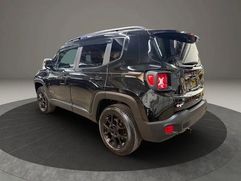 Used 2020 Jeep Renegade Altitude AWD/4WD image 7