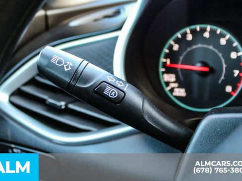 Used 2024 Chevrolet Malibu LT image 29