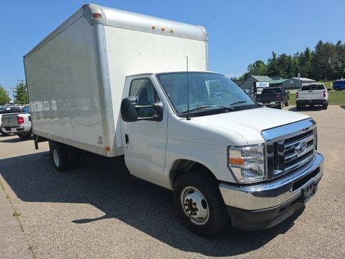 Used 2024 Ford E-350 and Econoline 350 Super Duty w/ Power Windows & Locks Group RWD image 9