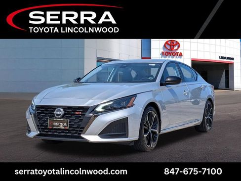Used 2024 Nissan Altima 2.5 SR FWD image 1