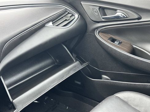 Certified 2022 Chevrolet Malibu Premier image 35