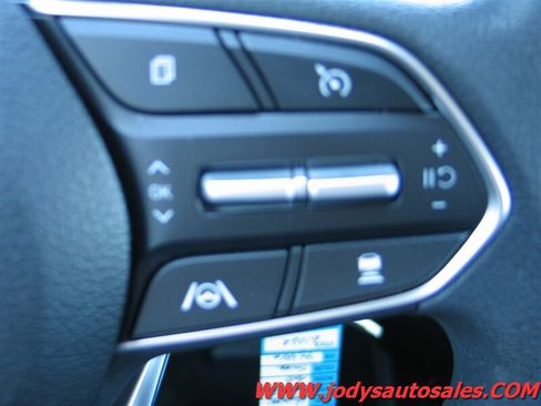 Used 2023 Hyundai Santa Fe SE AWD/4WD image 13