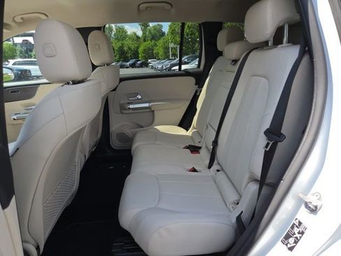 Certified 2022 Mercedes-Benz GLB 250 4MATIC image 5