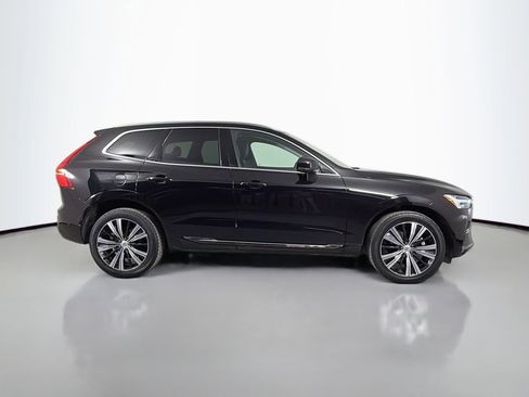Certified 2023 Volvo XC60 B5 Plus w/ Protection Package Premier FWD image 5