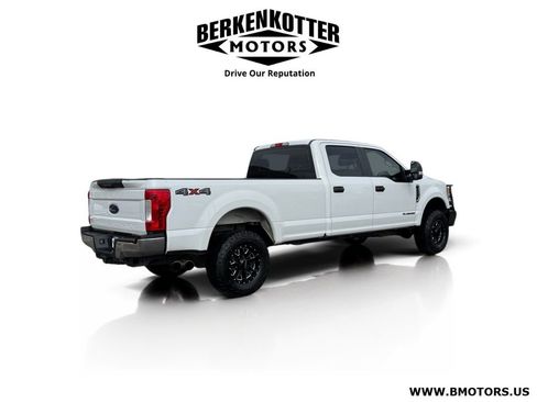 Used 2017 Ford F250 XL w/ Power Equipment Group image 3