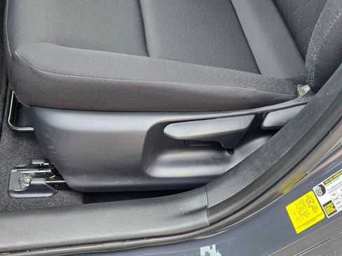 Used 2024 Toyota Corolla LE FWD image 13