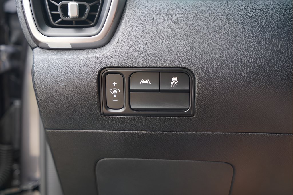 Used 2021 Kia Sorento S FWD image 19
