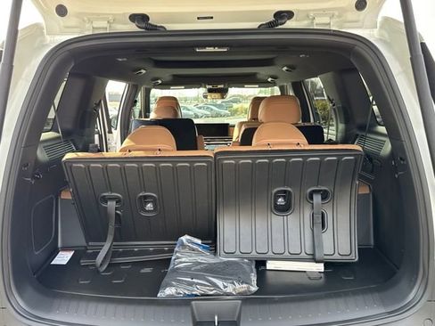 New 2026 Hyundai Santa Fe Limited FWD image 11