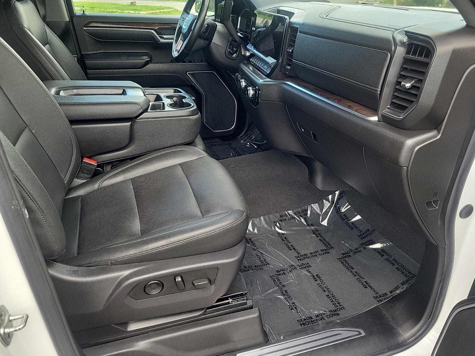 Certified 2025 GMC Sierra 1500 SLT RWD image 14