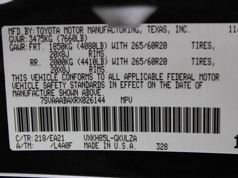 Certified 2024 Toyota Sequoia Limited w/ Tow Technology Package AWD/4WD image 47