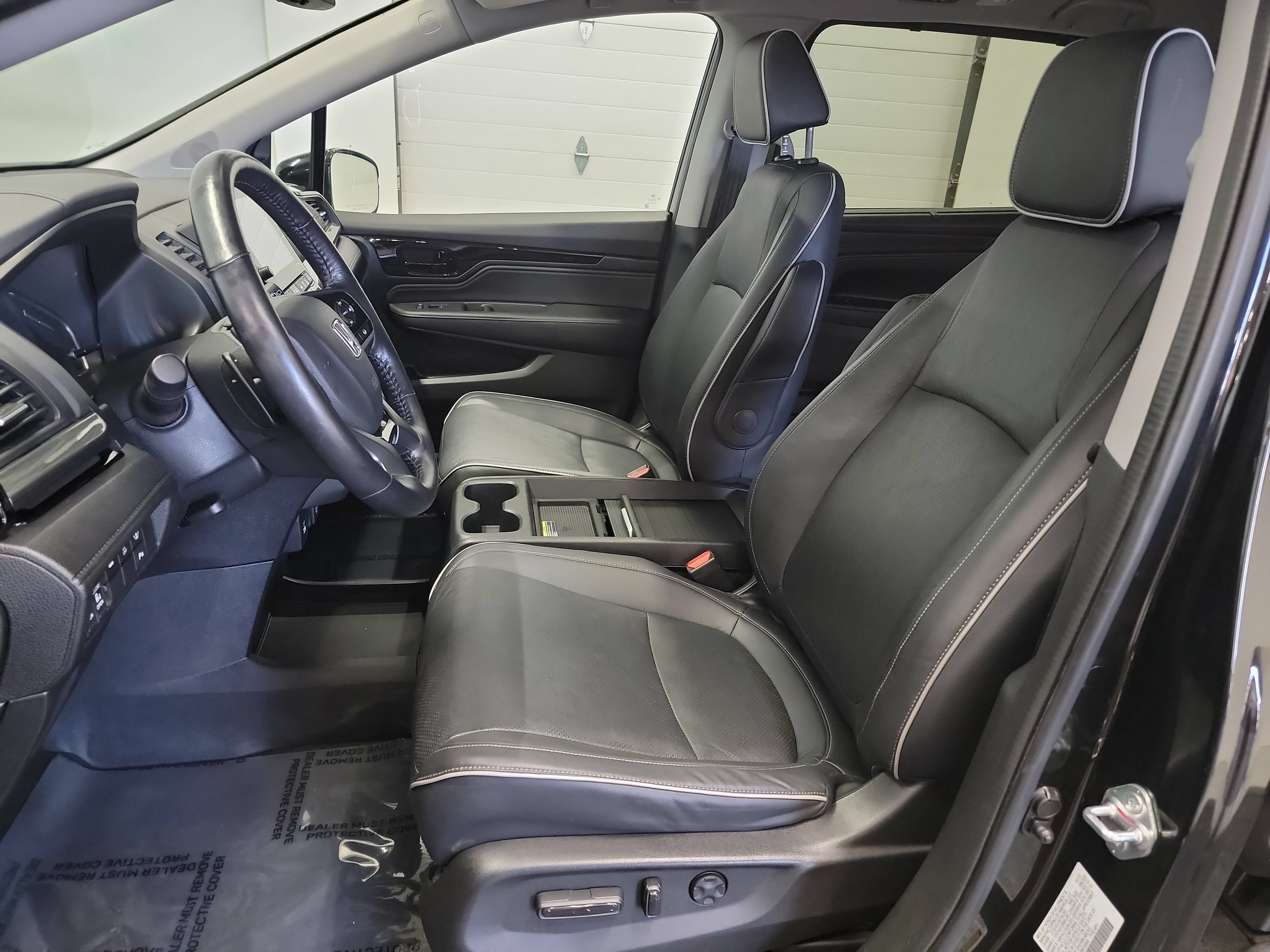 Used 2024 Honda Odyssey Elite image 12