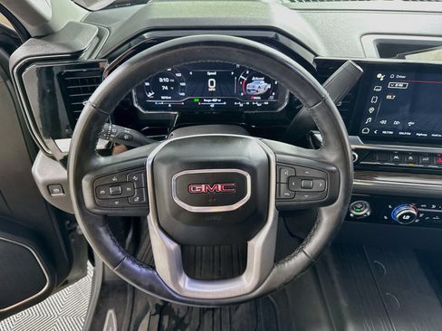Used 2024 GMC Sierra 1500 Elevation AWD/4WD image 15