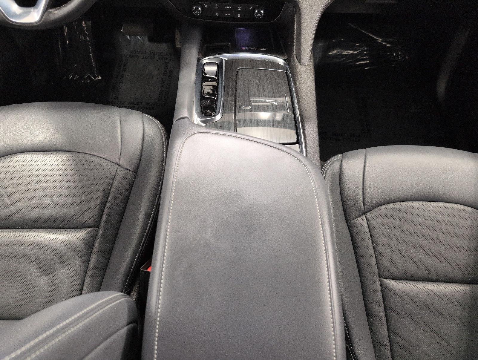 Used 2023 Buick Enclave Essence w/ LPO, Floor Liner Package AWD/4WD image 17