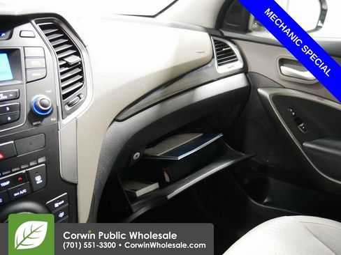 Used 2013 Hyundai Santa Fe GLS w/ Popular Equipment Pkg AWD/4WD image 32