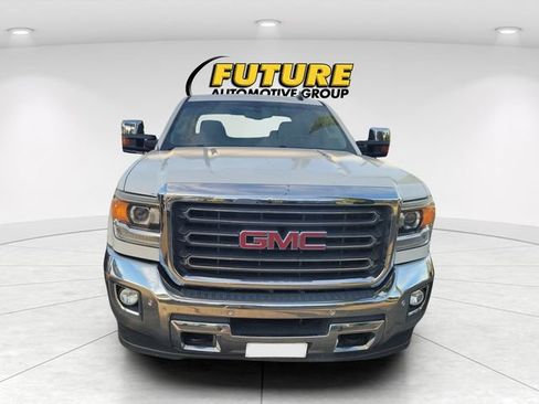 Used 2015 GMC Sierra 2500 SLT w/ Duramax Plus Package AWD/4WD image 2