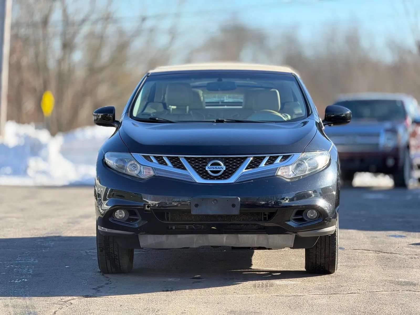 Used 2014 Nissan Murano CrossCabriolet w/ Navigation Package AWD/4WD image 2