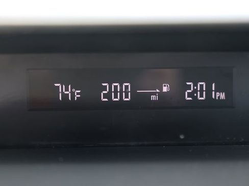 Used 2019 Subaru Crosstrek 2.0i Premium AWD/4WD image 21