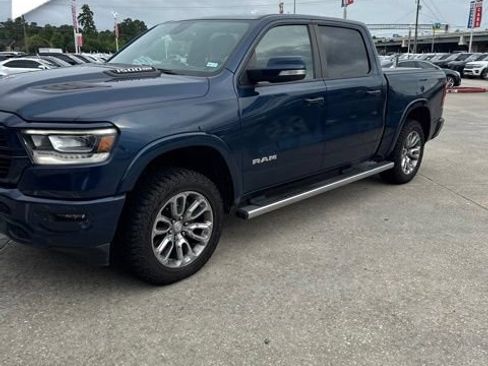 Used 2020 RAM 1500 Laramie w/ Sport Appearance Package AWD/4WD image 7