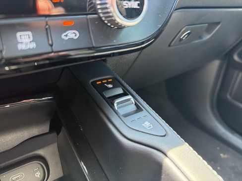 Certified 2024 Kia Telluride SX Prestige X-Line AWD/4WD image 11