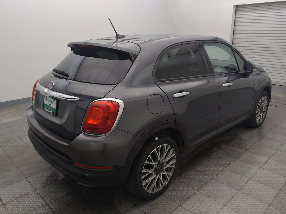 Used 2017 FIAT 500X Lounge w/ Advanced Safety Package FWD image 9