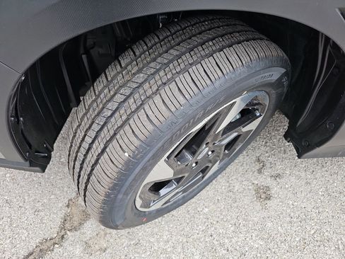 New 2026 Subaru Crosstrek 2.5i Limited AWD/4WD image 32