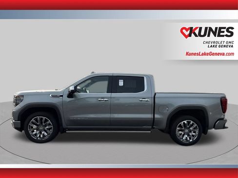 Used 2025 GMC Sierra 1500 Denali AWD/4WD image 11