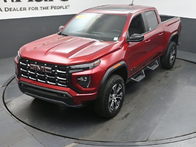 Used 2025 GMC Canyon AT4 w/ Technology Plus Package AWD/4WD image 49