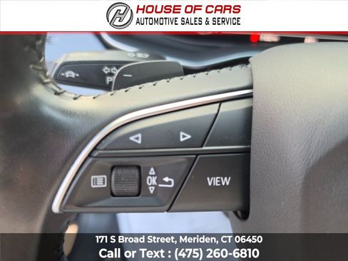 Used 2020 Audi Q8 Premium Plus AWD/4WD image 29
