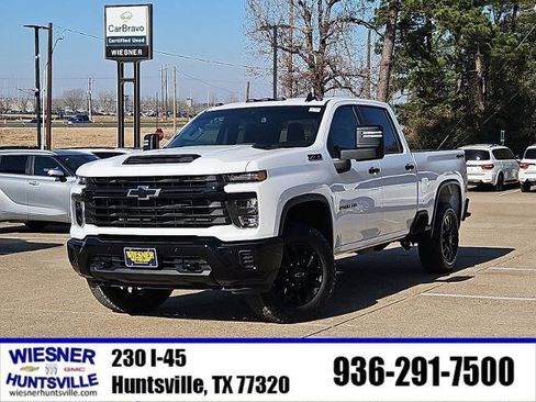 Used 2026 Chevrolet Silverado 2500 Custom w/ Custom Value Package image 30