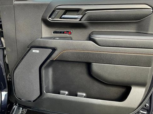 Used 2023 GMC Sierra 1500 AT4 image 20