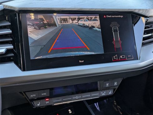 Used 2023 Audi Q4 e-tron Premium w/ Convenience Package image 13