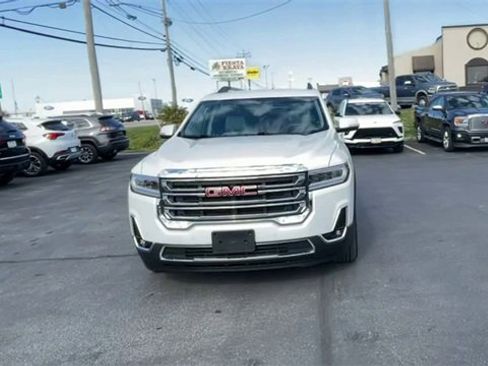 Certified 2021 GMC Acadia SLT w/ Preferred Package image 3