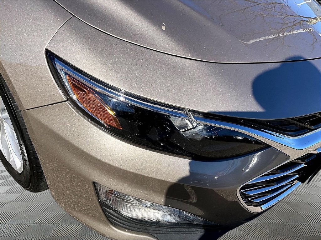 Used 2025 Chevrolet Malibu LT FWD image 31